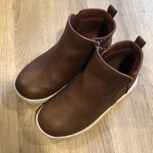 Boys Brown Chukka Ankle Boot EUC